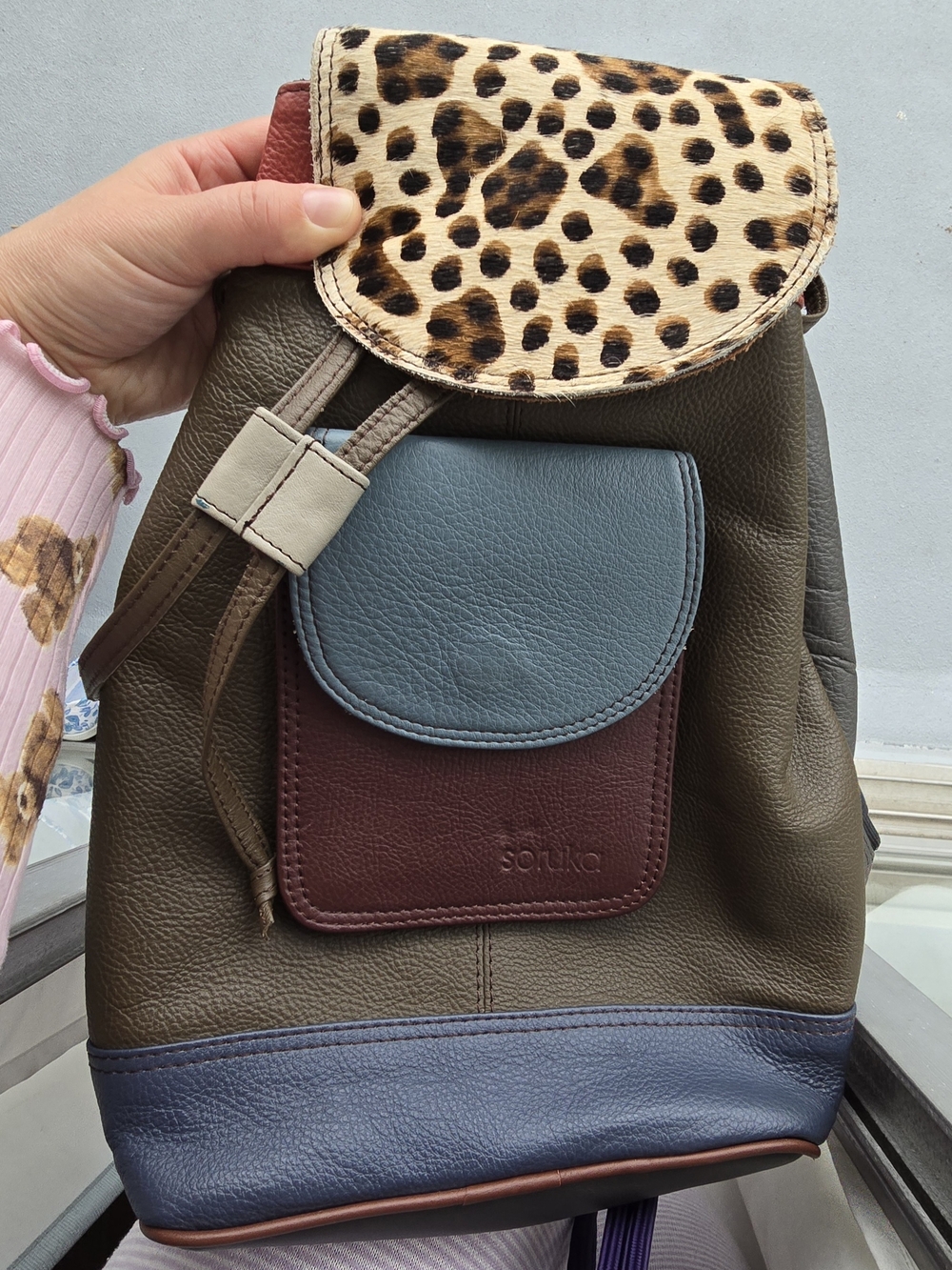 🌸Multi-Color Women’s Leather Backpack with Leopard Flap🦋